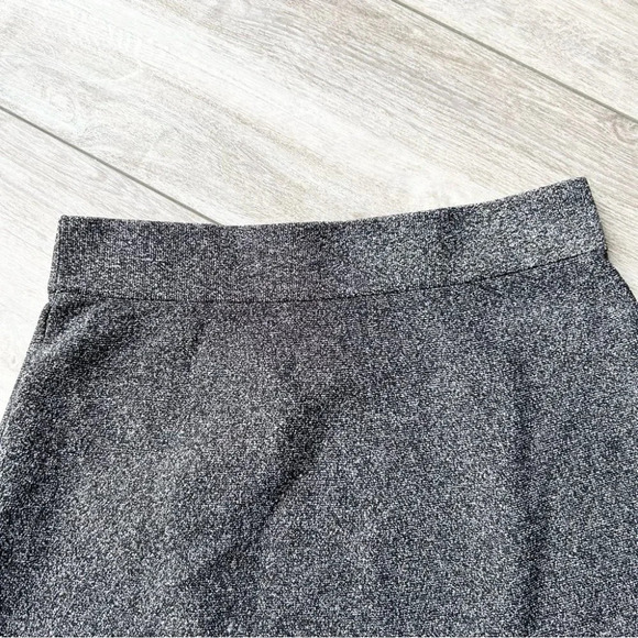 Loft Grey  Nylon Blend A Line Knitted Skirt - Picture 2 of 9